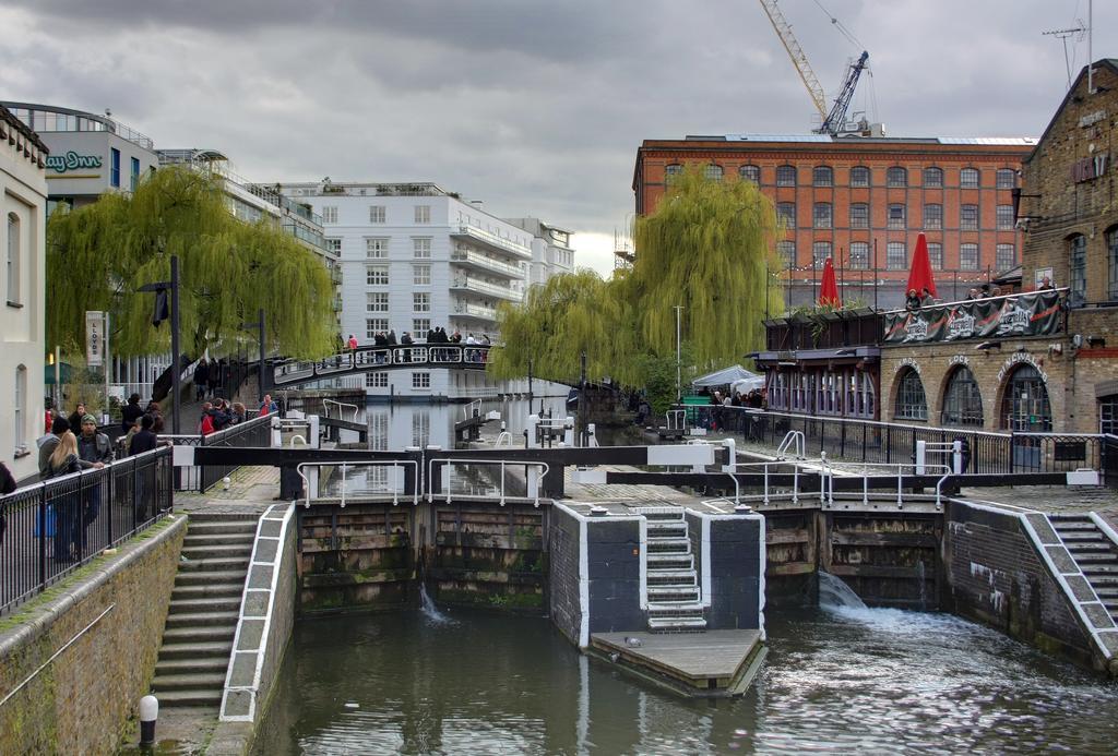 Apartments Camden Town Londra Esterno foto